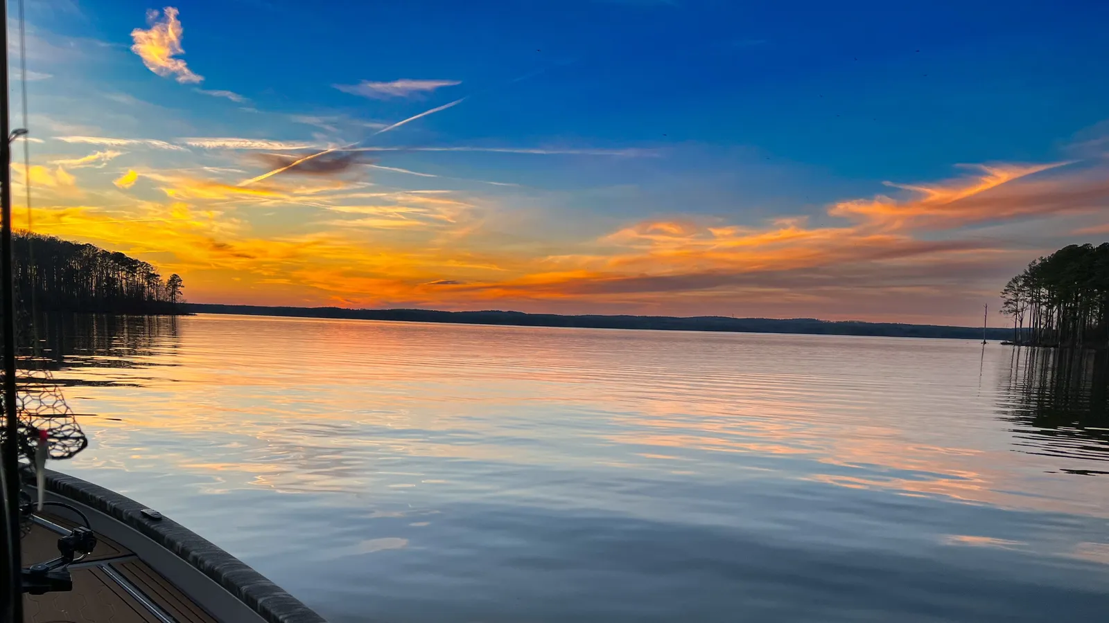 Sunset over an NC lake